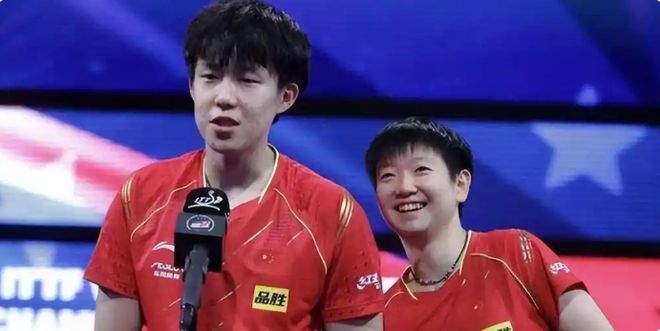 王楚钦装修新房?奖杯照曝光谁注意队友表态mg不朽情缘游戏平台恋情实锤?曝孙颖莎(图2) 王楚钦装修新房?奖杯照曝光谁注意队友表态mg不朽情缘游戏平台恋情实锤?曝孙颖莎(图2)